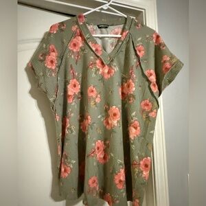 HEIMISH USA Pink Coral Floral Short Sleeve Top Med New wo tag